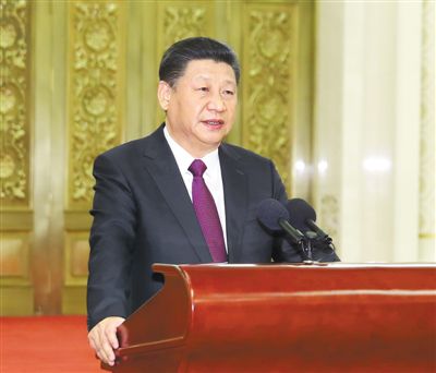 　　12月28日，中共中央總書記、國家主席、中央軍委主席習(xí)近平在北京人民大會(huì)堂接見回國參加2017年度駐外使節(jié)工作會(huì)議的全體使節(jié)并發(fā)表重要講話。 　　新華社記者 丁 林?jǐn)z
