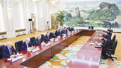 習近平集體會見上海合作組織成員國外長理事會會議外方代表團團長